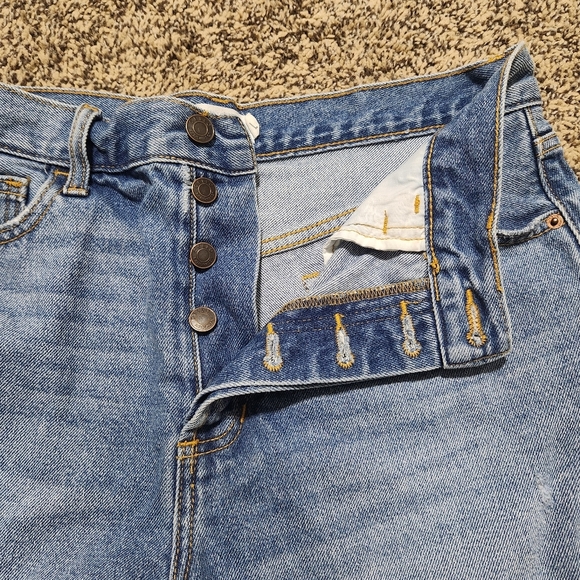 Vici Cello Jean Shorts - Picture 3 of 5
